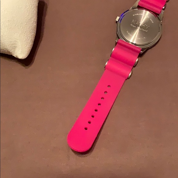 Kathy Van Zeeland watch main image 5